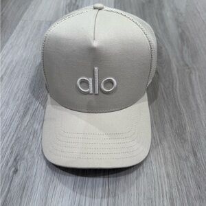 ALO Yoga Cap